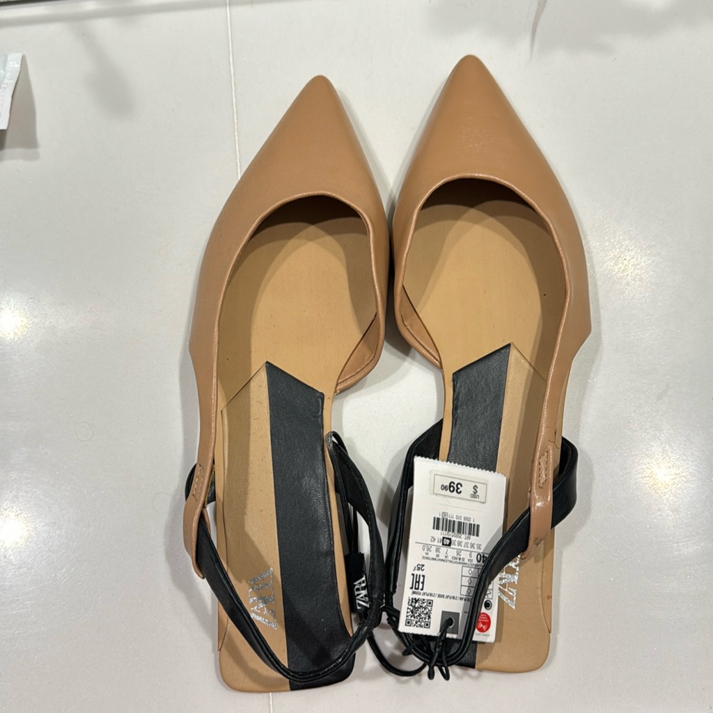 Zara Flat  Brand New Size 40